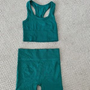 Glassons Green Yoga Set